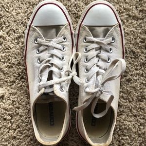 White converse